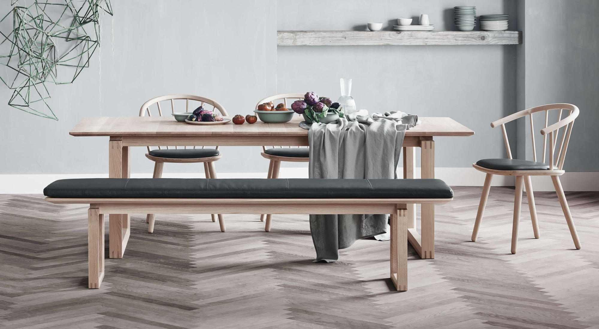 Bolia Benches