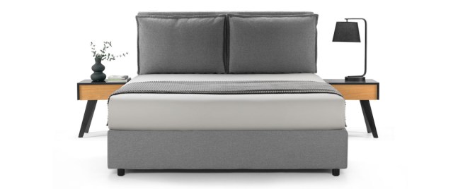 Marion_bed_front