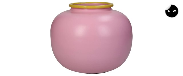 Pink-vase-21x21x16cm_front
