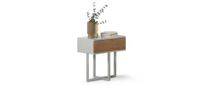 Derry: Lacquer: Light Grey | Veneer: Light Walnut 